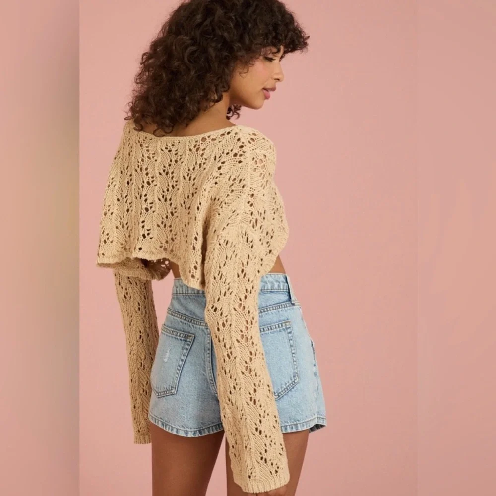 Altar’d State Cropped Open Knit Sweater Beige Size Small